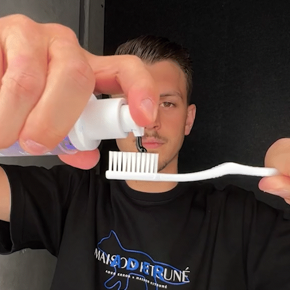 V24™ Błyskawiczne serum wybielające do zębów